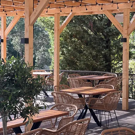 Daire Garden In Santa Marina Village *